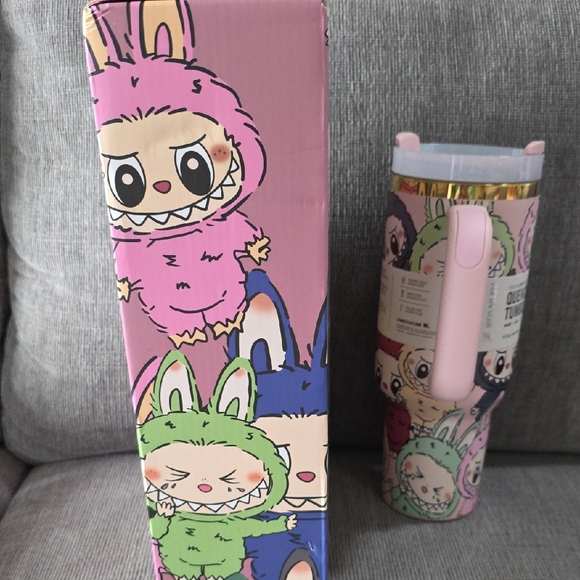 Stanley LoveShackFancy Labubu Quencher H2.0 Tumbler, 40oz. New In Collectors Box - Picture 9 of 13